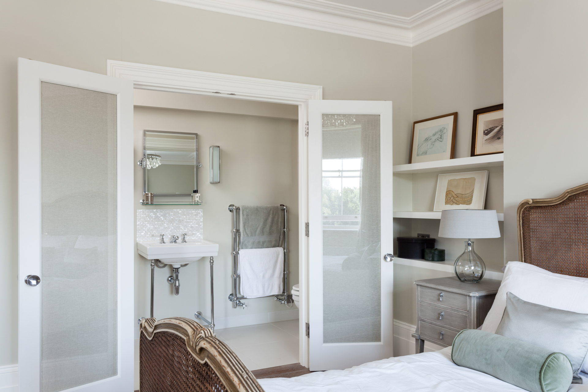 Light country french style bedroom