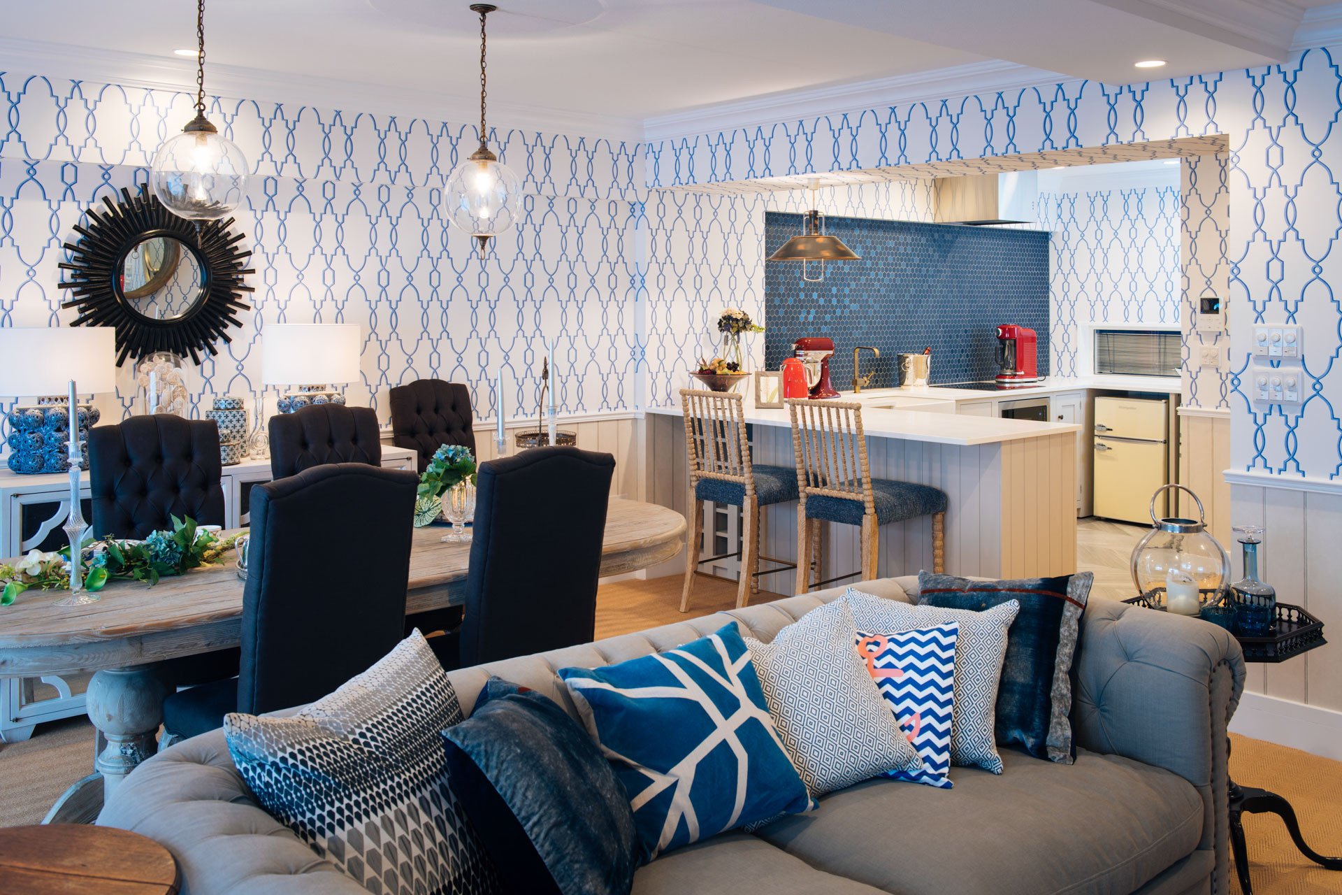 Nautical english maine style dining room